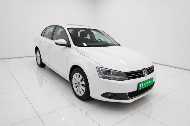 Used Volkswagen Sagitar 2014 Revised Version 1.6L Automatic Comfort Edition Exterior 2