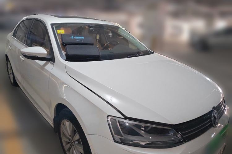Used Volkswagen Sagitar 2014 Revised Version 1.6L Automatic Leading Edition Exterior 2