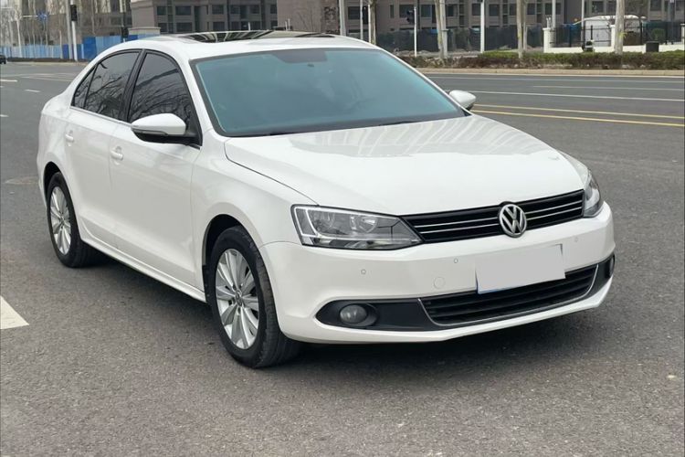 Used Volkswagen Sagitar 2014 Revised Version 1.4TSI Automatic Luxury Edition Exterior 3