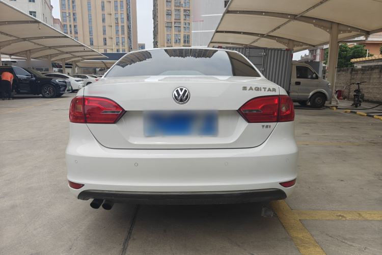 Used Volkswagen Sagitar 2014 1.4TSI Automatic Luxury Model Exterior 4