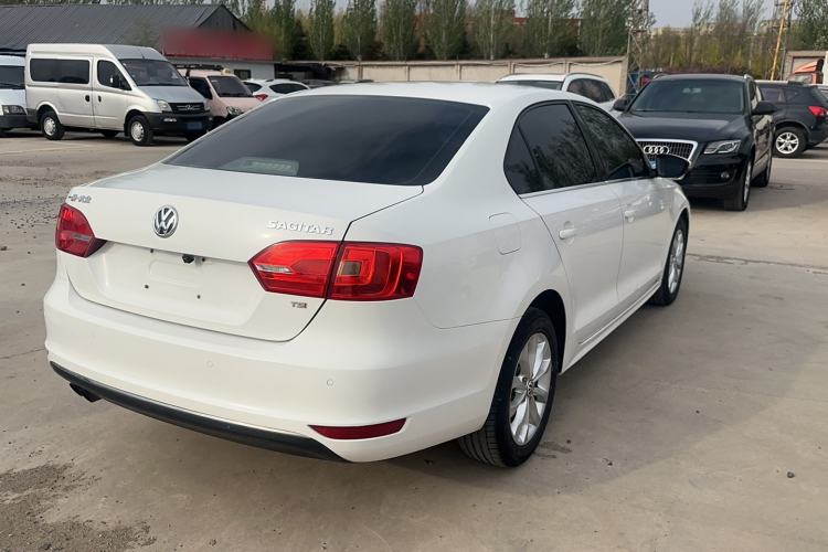 Used Volkswagen Sagitar 2014 Revised Version 1.4TSI Automatic Luxury Edition Exterior 4