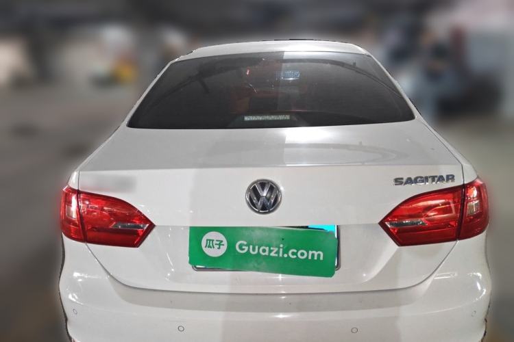 Used Volkswagen Sagitar 2014 Revised Version 1.6L Automatic Leading Edition Exterior 4