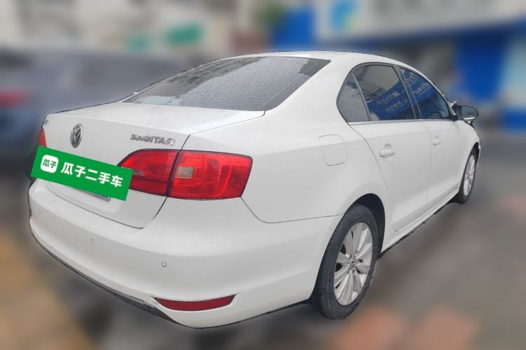 Used Volkswagen Sagitar 2014 1.6L Manual Comfort Model Exterior 5