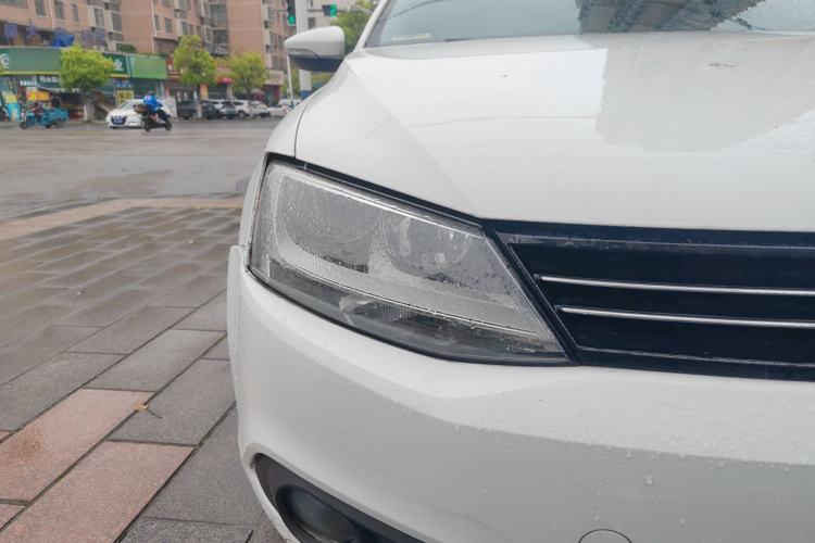 Used Volkswagen Sagitar 2014 1.6L Manual Comfort Model Exterior 6