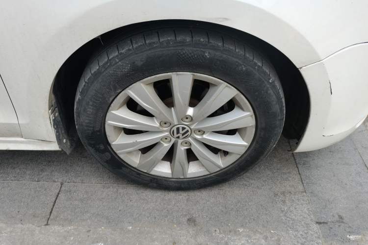 Used Volkswagen Sagitar 2014 Revised Version 1.6L Manual Comfort Edition Exterior 7