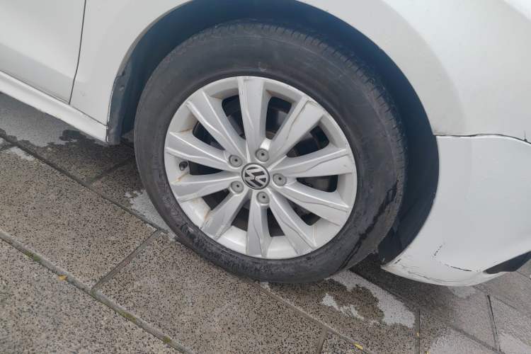 Used Volkswagen Sagitar 2014 1.6L Manual Comfort Model Exterior 7