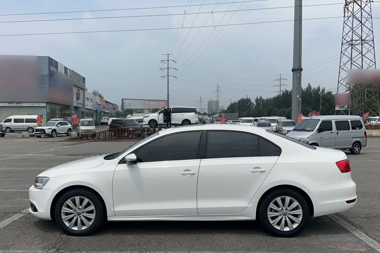 Used Volkswagen Sagitar 2014 Revised Version 1.6L Automatic Comfort Edition Exterior 8
