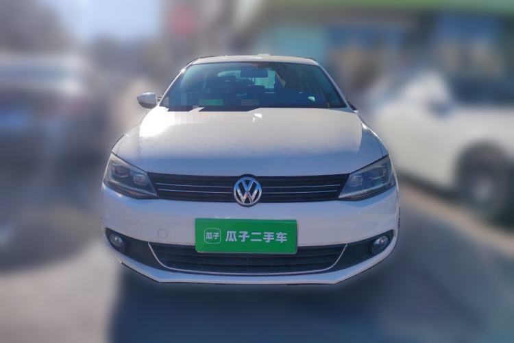 Used Volkswagen Sagitar 2014 Revised Version 1.6L Manual Comfort Edition Front