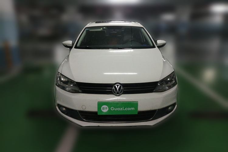 Used Volkswagen Sagitar 2014 1.6L Automatic Comfort Model Front
