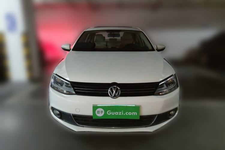 Used Volkswagen Sagitar 2014 Revised Version 1.6L Automatic Comfort Edition Front