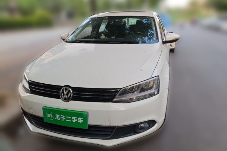 Used Volkswagen Sagitar 2014 Revised Version 1.6L Manual Leading Edition Front