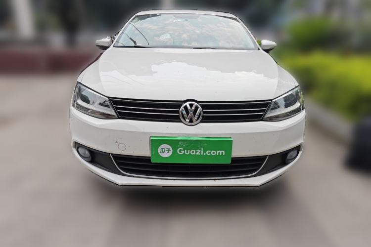 Used Volkswagen Sagitar 2014 1.6L Automatic Comfort Model Front