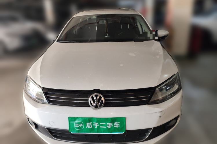 Used Volkswagen Sagitar 2014 Revised Version 1.6L Automatic Comfort Edition Front