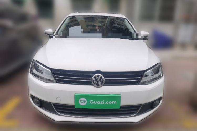 Used Volkswagen Sagitar 2014 1.6L Automatic Comfort Model Front