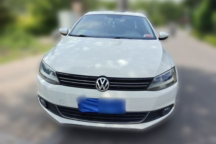 Used Volkswagen Sagitar 2014 1.6L Automatic Comfort Model Front