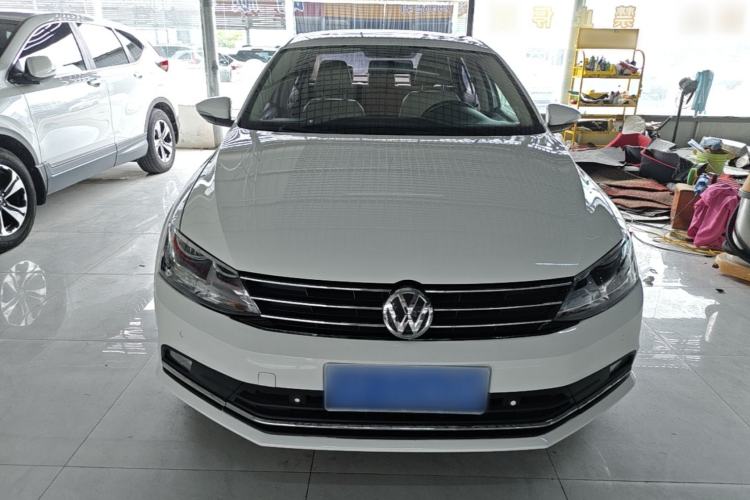 Used Volkswagen Sagitar 2014 1.4TSI Automatic Luxury Model Front