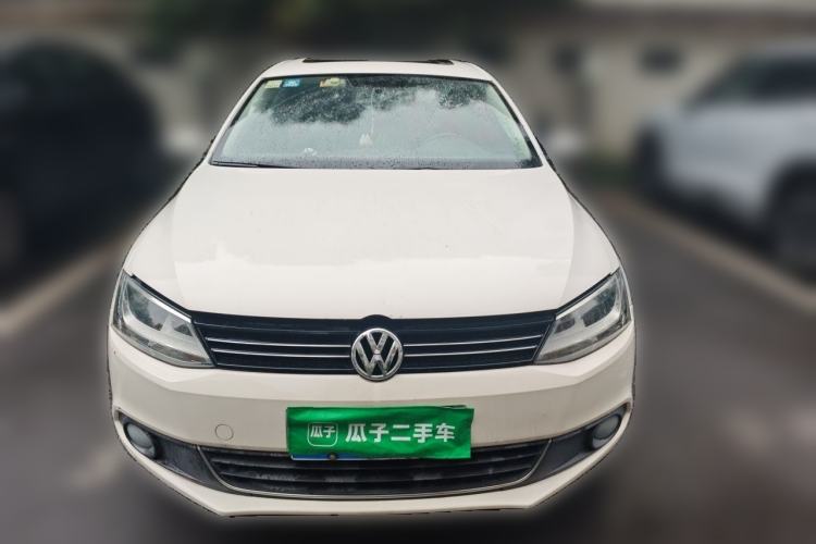 Used Volkswagen Sagitar 2014 1.6L Automatic Comfort Model Front