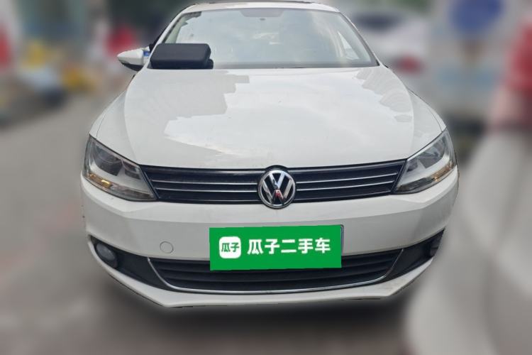Used Volkswagen Sagitar 2014 Revised Version 1.6L Manual Comfort Edition Front