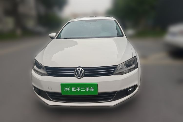 Used Volkswagen Sagitar 2014 Revised Version 1.6L Manual Leading Edition Front
