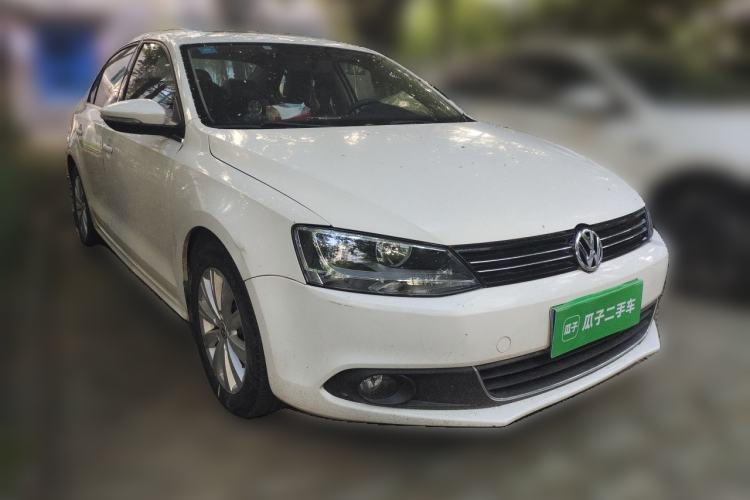 Used Volkswagen Sagitar 2014 Revised Version 1.6L Automatic Comfort Edition Front Right 45 Deg