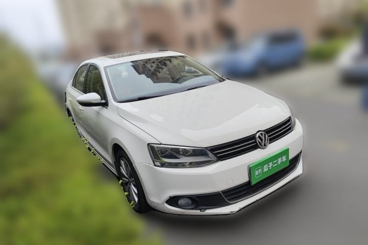 Used Volkswagen Sagitar 2014 Revised Version 1.6L Manual Comfort Edition Front Right 45 Deg