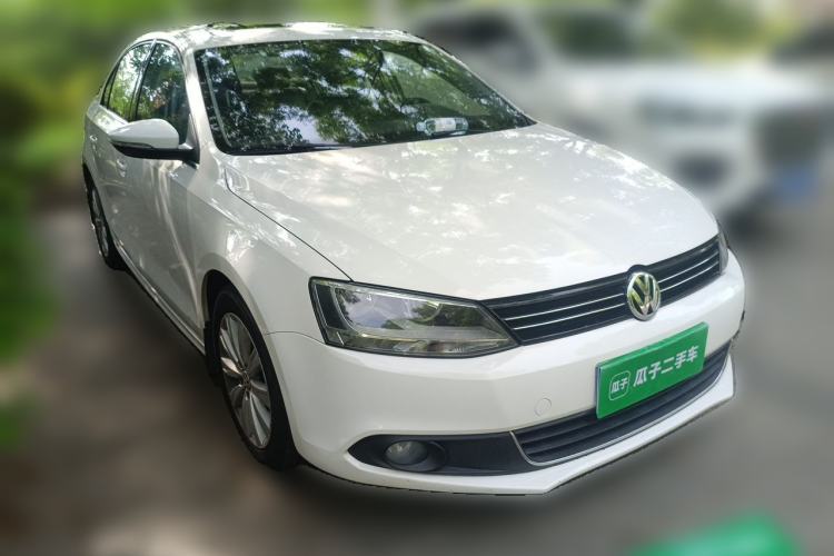 Used Volkswagen Sagitar 2014 Revised Version 1.6L Manual Comfort Edition Front Right 45 Deg