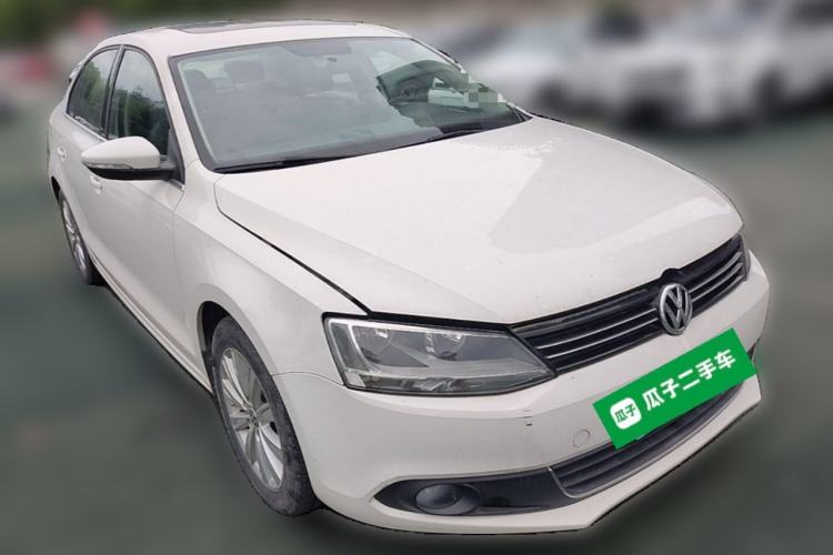 Used Volkswagen Sagitar 2014 Revised Version 1.6L Automatic Comfort Edition Front Right 45 Deg