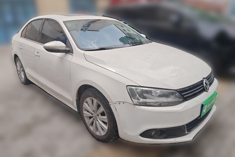 Used Volkswagen Sagitar 2014 Revised Version 1.6L Automatic Comfort Edition Front Right 45 Deg