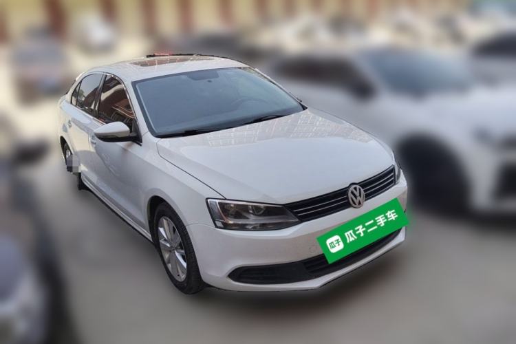 Used Volkswagen Sagitar 2014 Revised Version 1.4TSI Automatic Fashion Edition Front Right 45 Deg