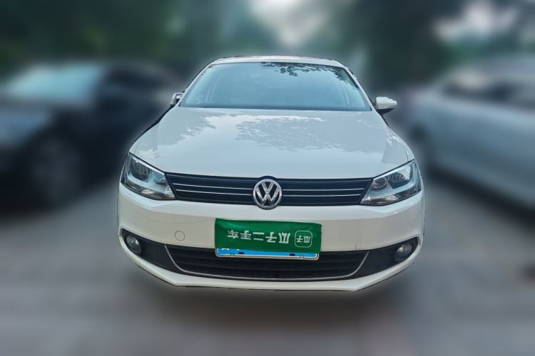 Used Volkswagen Sagitar 2014 Revised Version 1.6L Automatic Fashionable Style Front