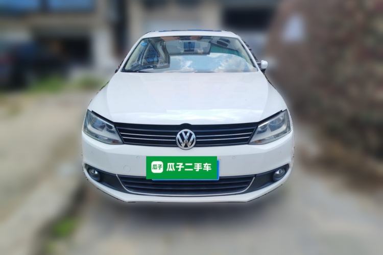 Used Volkswagen Sagitar 2014 Revised Version 1.4TSI Automatic Luxury Edition Front