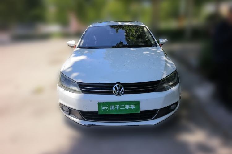 Used Volkswagen Sagitar 2014 Revised Version 1.4TSI Manual Luxury Edition Front