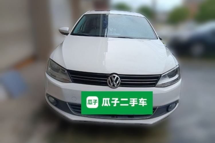 Used Volkswagen Sagitar 2014 Revised Version 1.6L Manual Comfort Edition Front