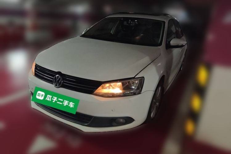 Used Volkswagen Sagitar 2014 Revised Version 1.6L Automatic Comfort Edition Guazi used car, China used car export, Used car for sale, Used  cars, Cheapest cars for sale