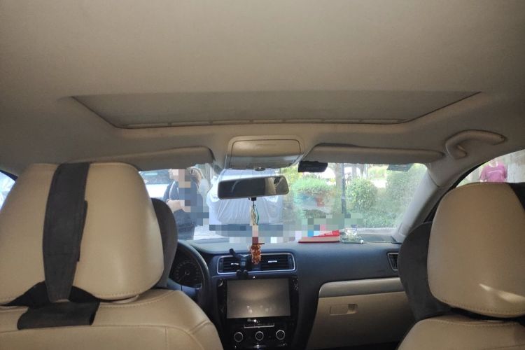 Used Volkswagen Sagitar 2014 Revised Version 1.6L Automatic Comfort Edition Headliner