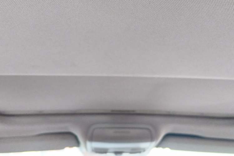 Used Volkswagen Sagitar 2014 1.4TSI Automatic Luxury Model Headliner