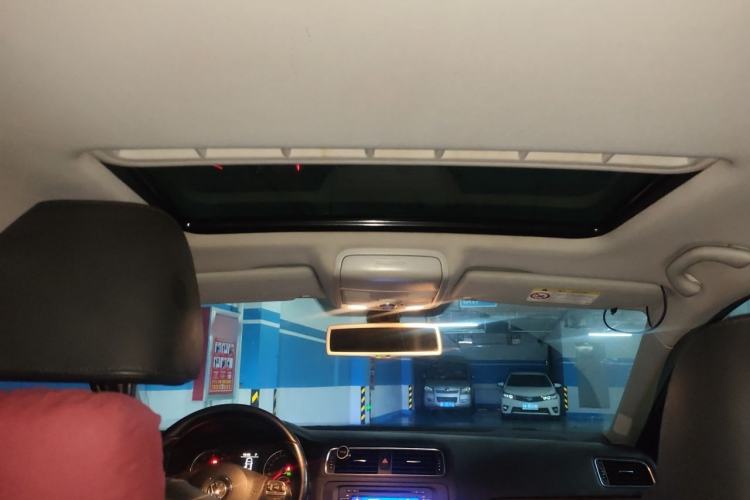 Used Volkswagen Sagitar 2014 Revised 1.4TSI Automatic Flagship Edition Headliner