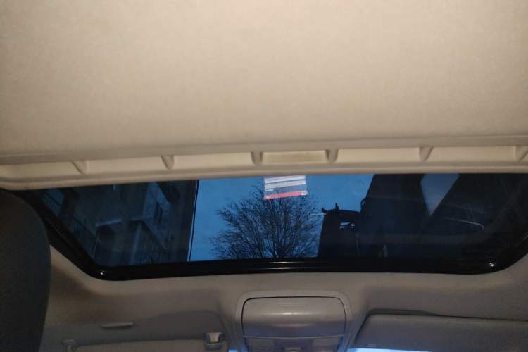 Used Volkswagen Sagitar 2014 1.6L Automatic Comfort Model Headliner