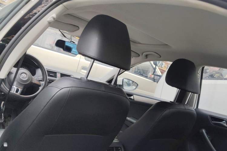 Used Volkswagen Sagitar 2014 Revised Version 1.6L Automatic Leading Edition Headliner