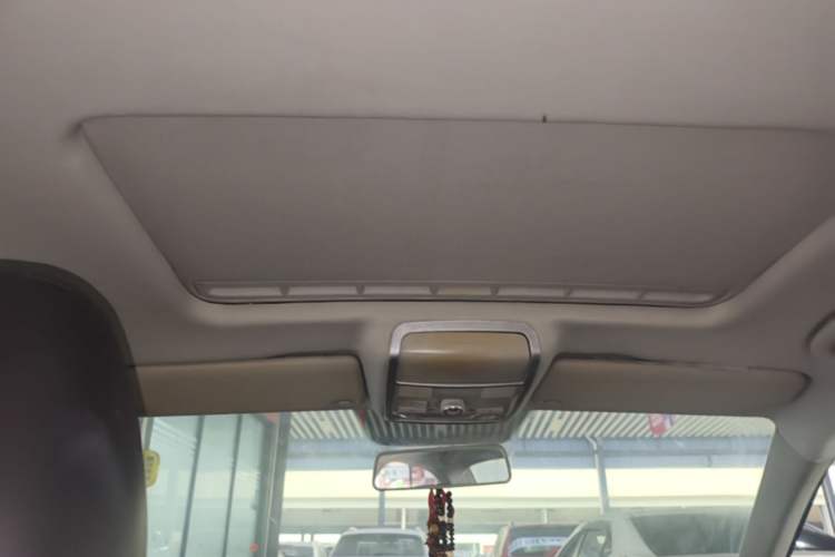 Used Volkswagen Sagitar 2014 1.6L Automatic Comfort Model Headliner