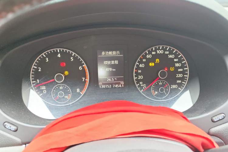 Used Volkswagen Sagitar 2014 Revised Version 1.4TSI Automatic Luxury Edition Instrument Cluster