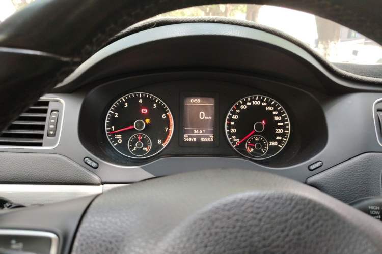 Used Volkswagen Sagitar 2014 Revised Version 1.4TSI Manual Luxury Edition Instrument Cluster