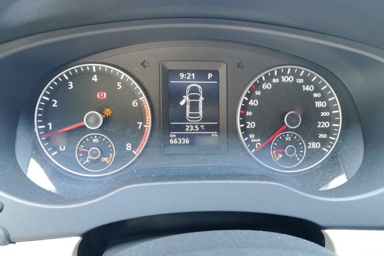 Used Volkswagen Sagitar 2014 Revised Version 1.4TSI Automatic Luxury Edition Instrument Cluster