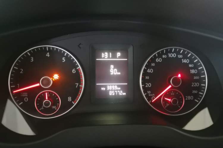 Used Volkswagen Sagitar 2014 Revised Version 1.4TSI Automatic Fashion Edition Instrument Cluster