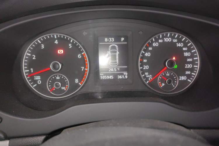 Used Volkswagen Sagitar 2014 Revised Version 1.4TSI Automatic Luxury Edition Instrument Cluster