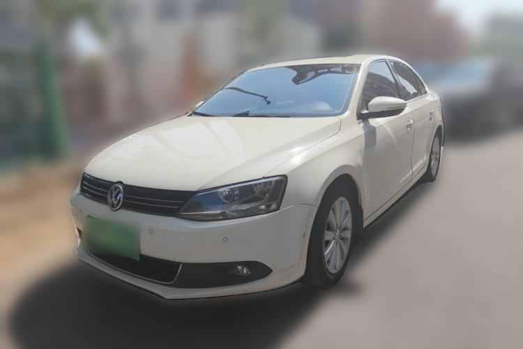 Used Volkswagen Sagitar 2014 1.4TSI Automatic Luxury Model Guazi used car, China used car export, Used car for sale, Used  cars, Cheapest cars for sale