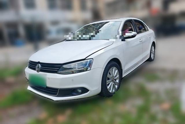 Używany Volkswagen Sagitar 2014 1.4TSI Automatic Luxury Model