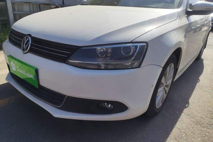 Used Volkswagen Sagitar 2014 Revised Version 1.6L Automatic Comfort Edition Left Front Headlight