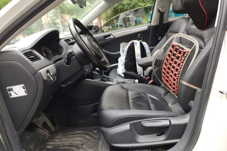 Used Volkswagen Sagitar 2014 Revised Version 1.4TSI Automatic Luxury Edition Left Front Seat
