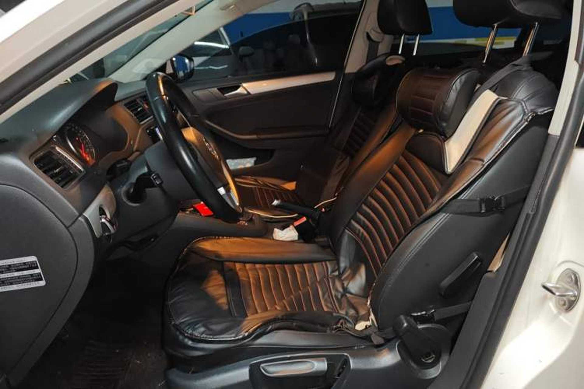 Used Volkswagen Sagitar 2014 Revised Version 1.4TSI Automatic Luxury Edition Left Front Seat